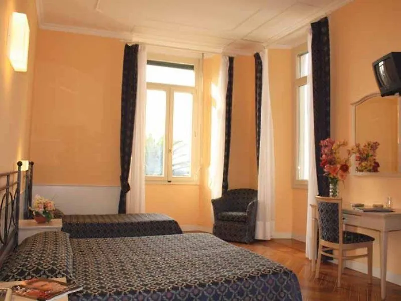 בלאג'יו Hotel Excelsior Splendide