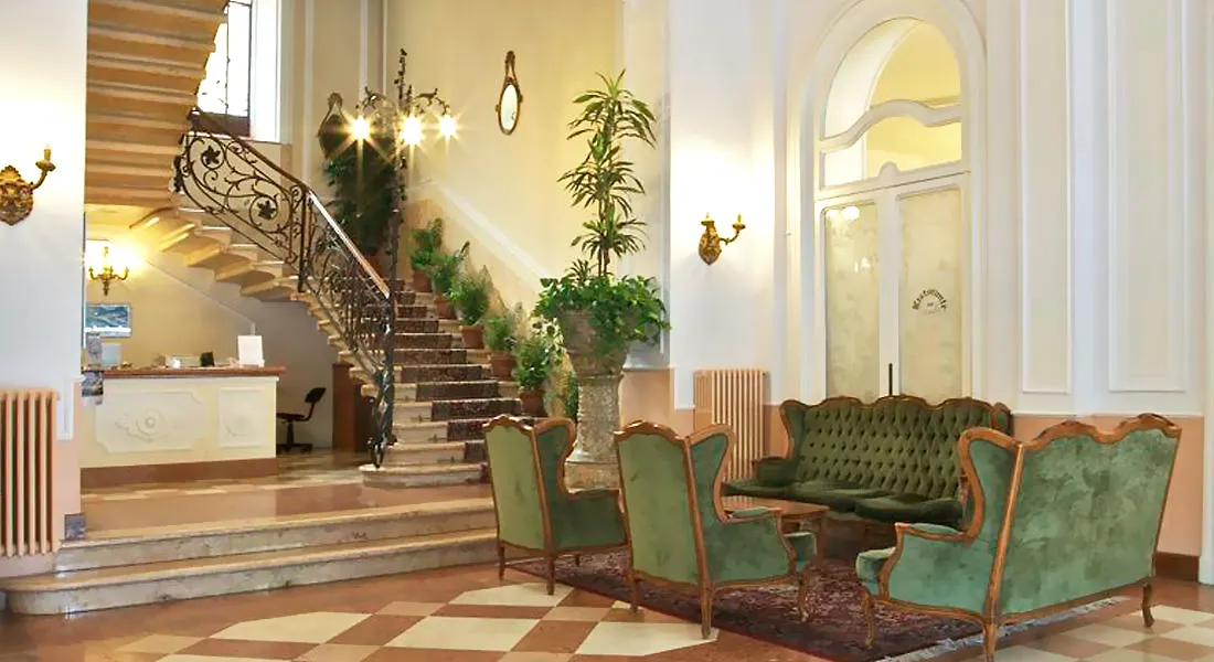 בלאג'יו Hotel Excelsior Splendide