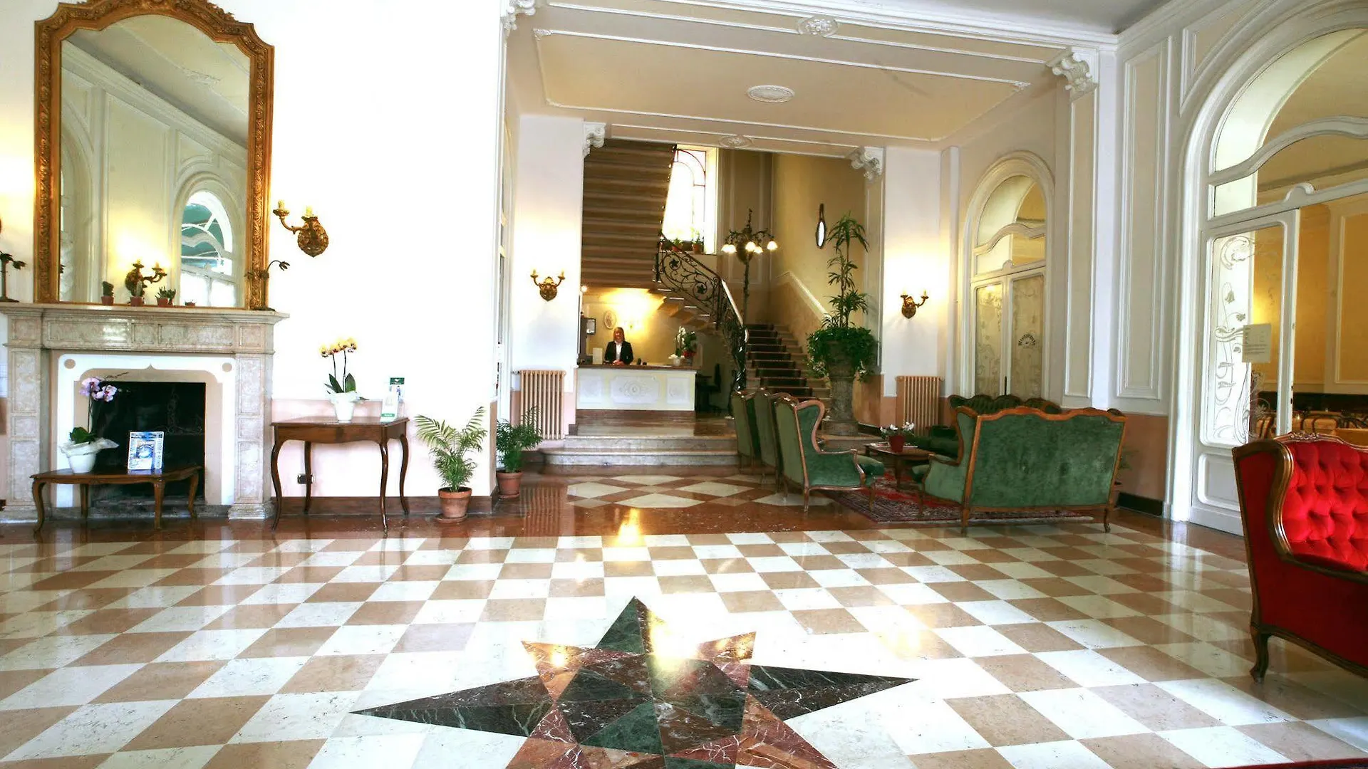 בלאג'יו Hotel Excelsior Splendide