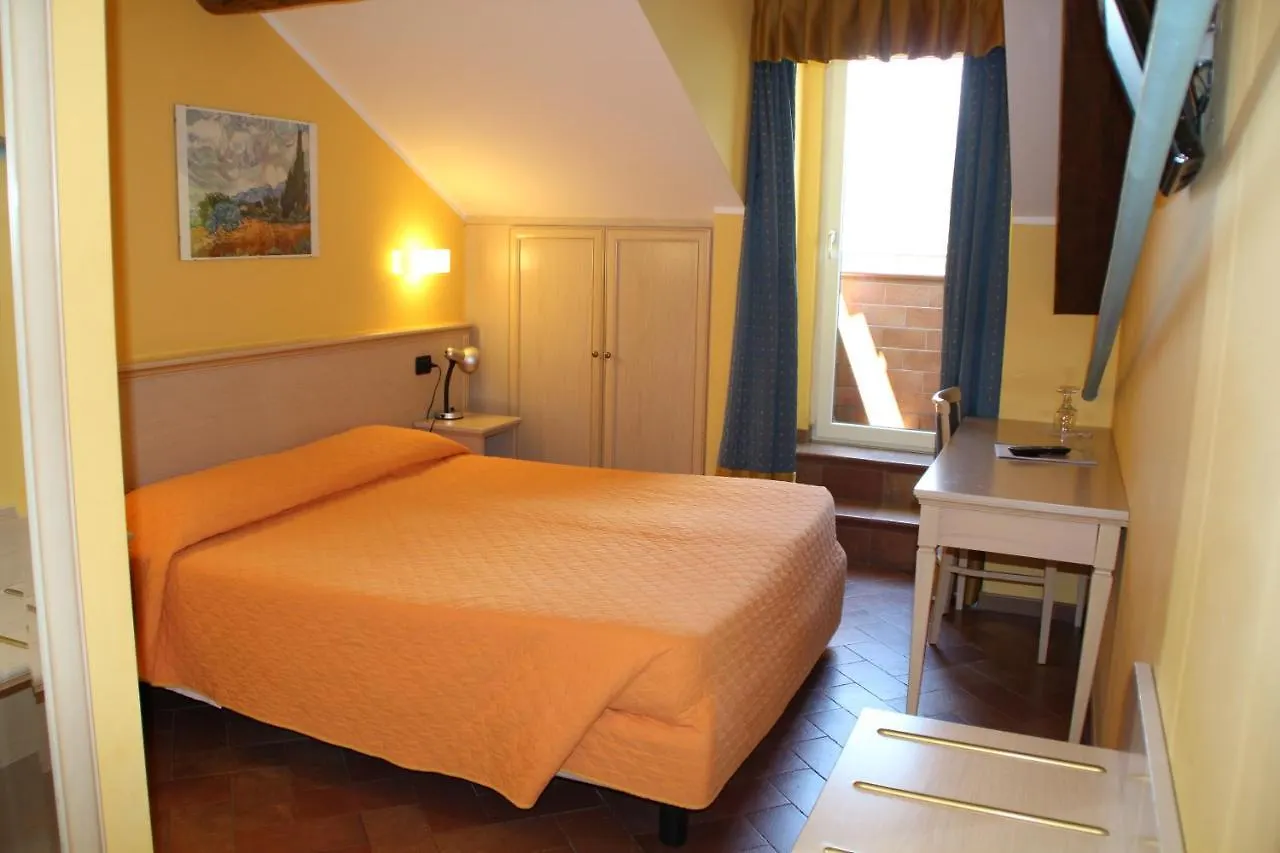 Hotel Excelsior Splendide Μπελάτζιο 3*,  Ιταλία